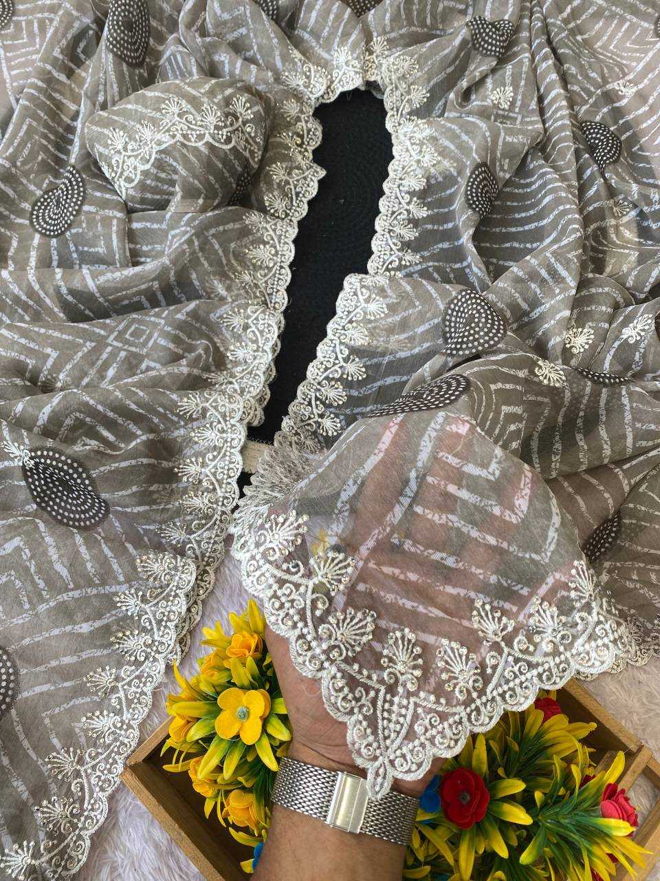 Ynf Simar silk KESH514 147 Sarees Wholesale Embroidered Sarees Manufacturer
