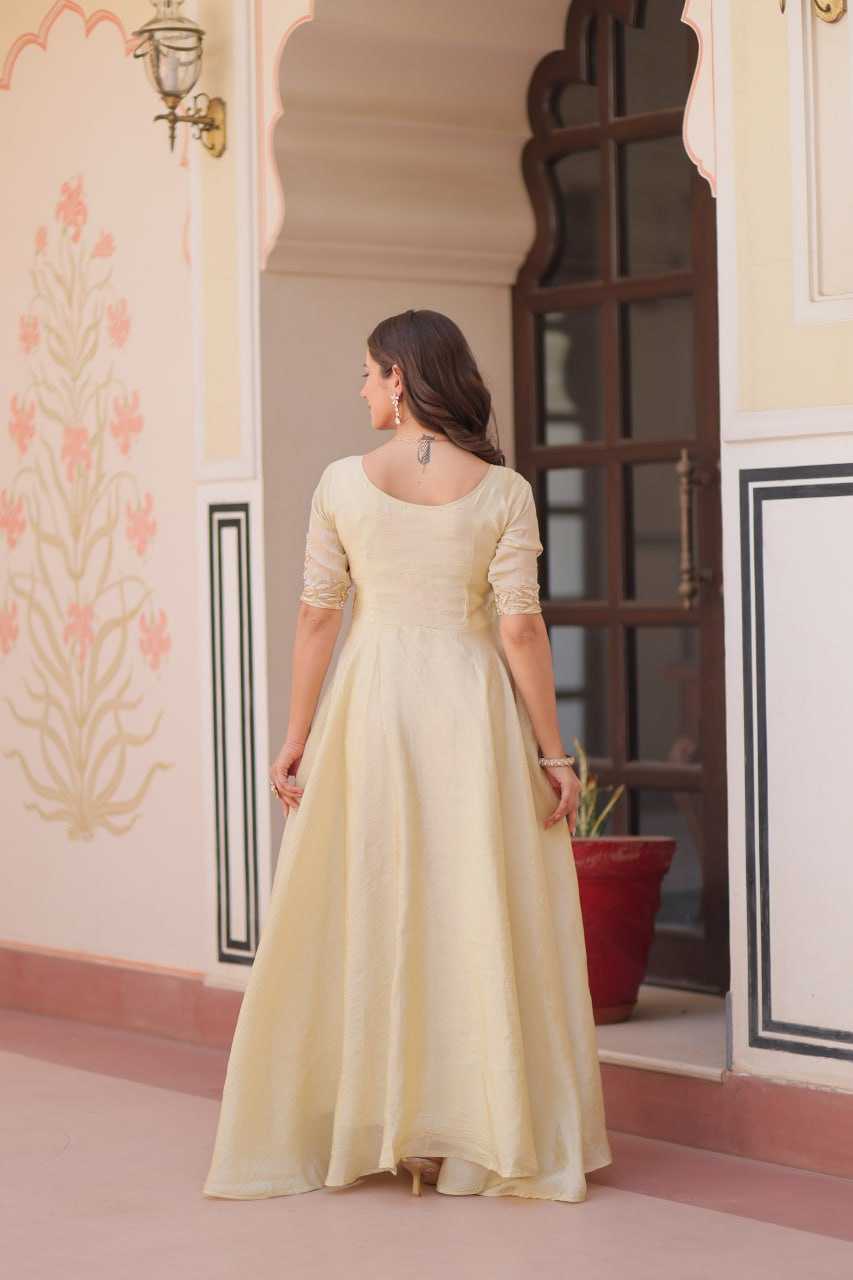 Ynf Soft Gold Crush KESH489 1176 Gowns Wedding Collections Festive Collections Wholesale Embroidery Gowns Party Wear Gowns Designer Gowns Manufacturer