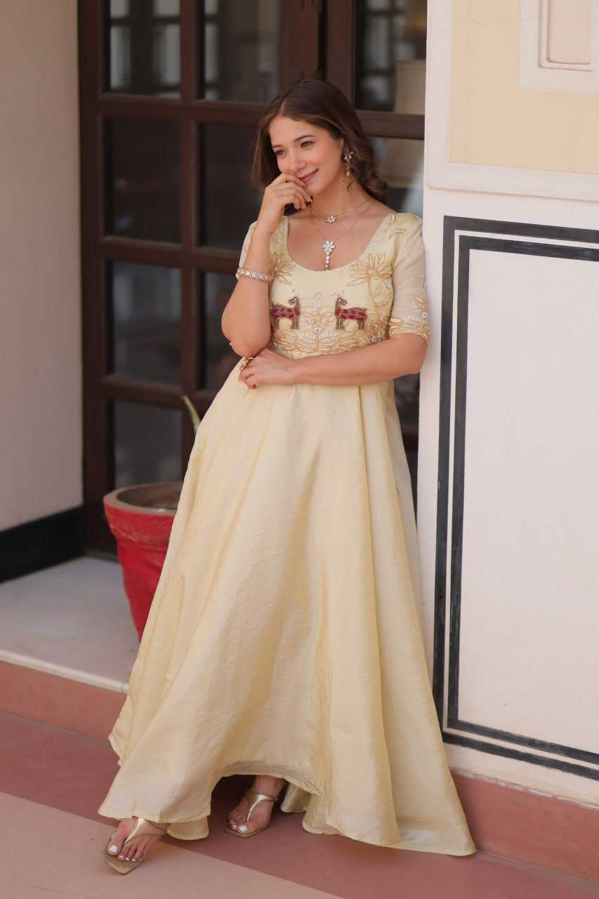 Ynf Soft Gold Crush KESH489 1176 Gowns Wedding Collections Festive Collections Wholesale Embroidery Gowns Party Wear Gowns Designer Gowns Manufacturer