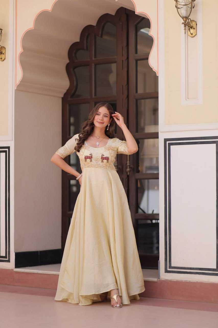 Ynf Soft Gold Crush KESH489 1176 Gowns Wedding Collections Festive Collections Wholesale Embroidery Gowns Party Wear Gowns Designer Gowns Manufacturer