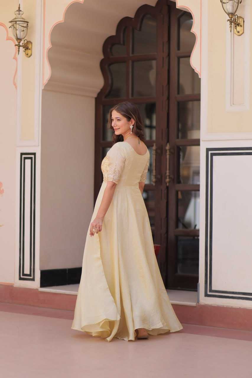 Ynf Soft Gold Crush KESH489 1176 Gowns Wedding Collections Festive Collections Wholesale Embroidery Gowns Party Wear Gowns Designer Gowns Manufacturer