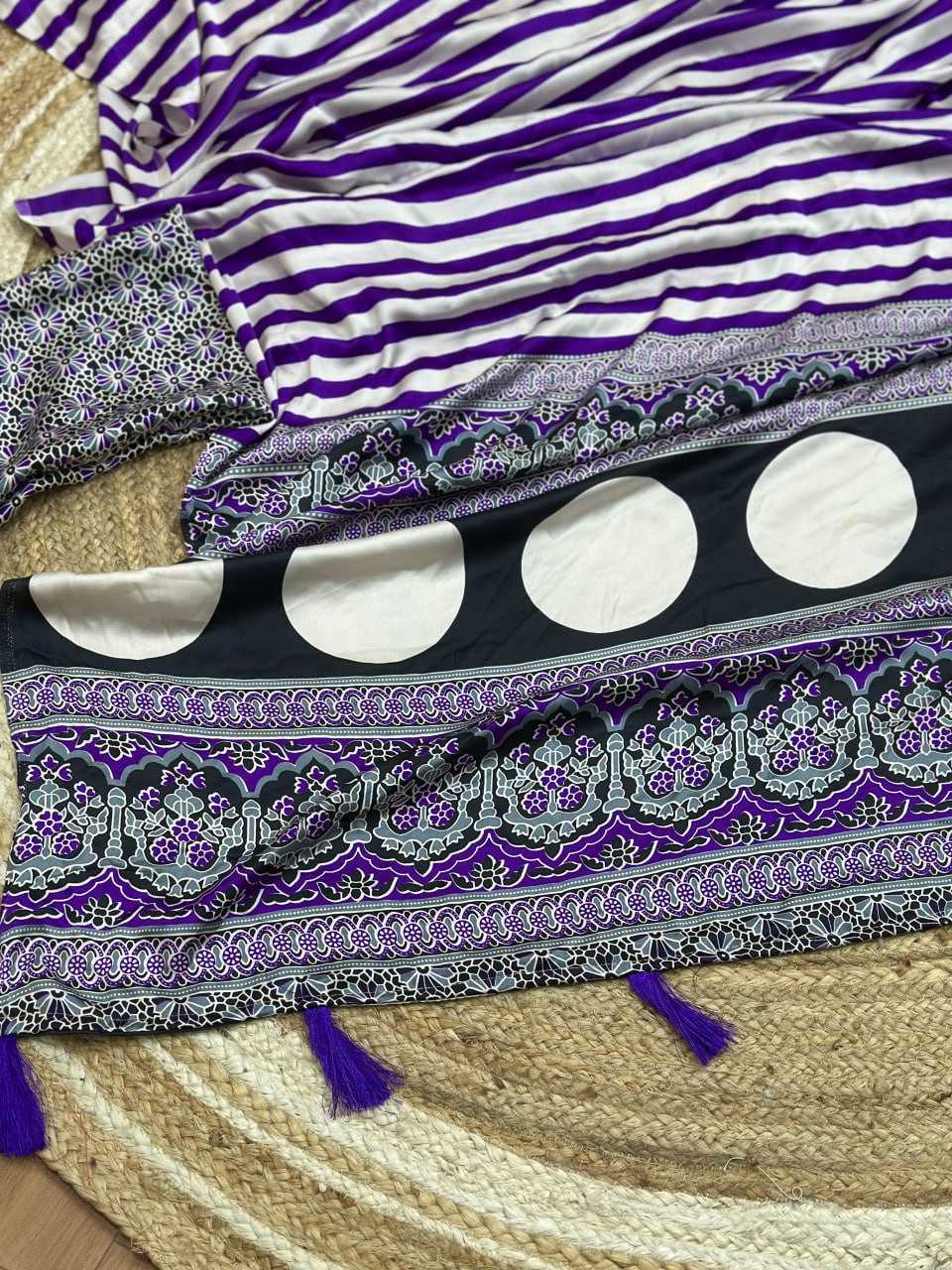 Ynf Soft Patola Silk RIN218 White Zibra Sarees Wholesale Party Wear Sarees Printed Sarees Ladies Sarees Manufacturer