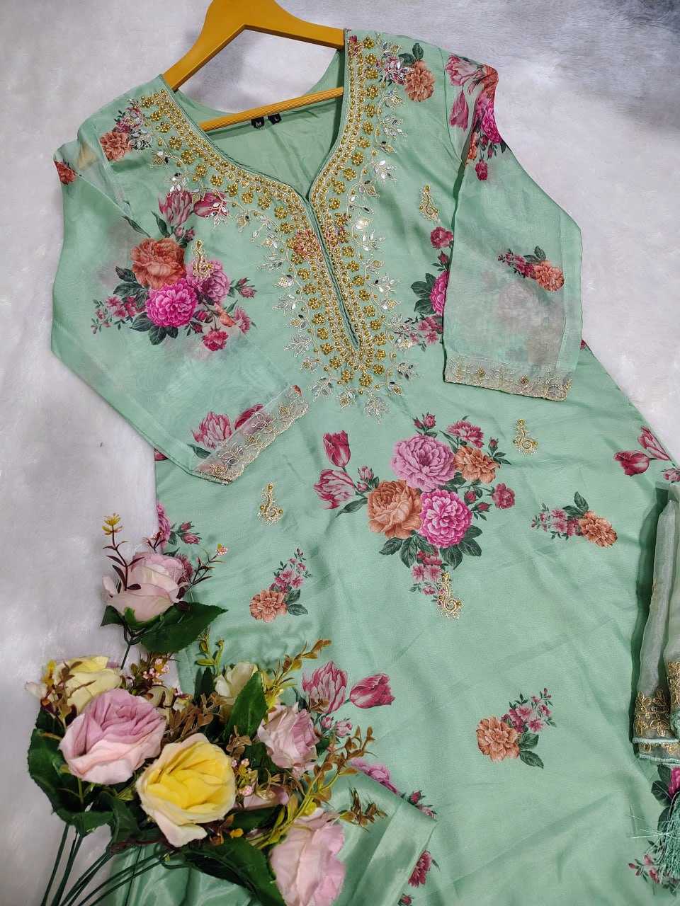 Ynf Tabby Silk RIN129 024 Suits & Dresses Wedding Collections Festive Collections Wholesale Printed Suits Embroidery Suits Ladies Silk Suit Manufacturer