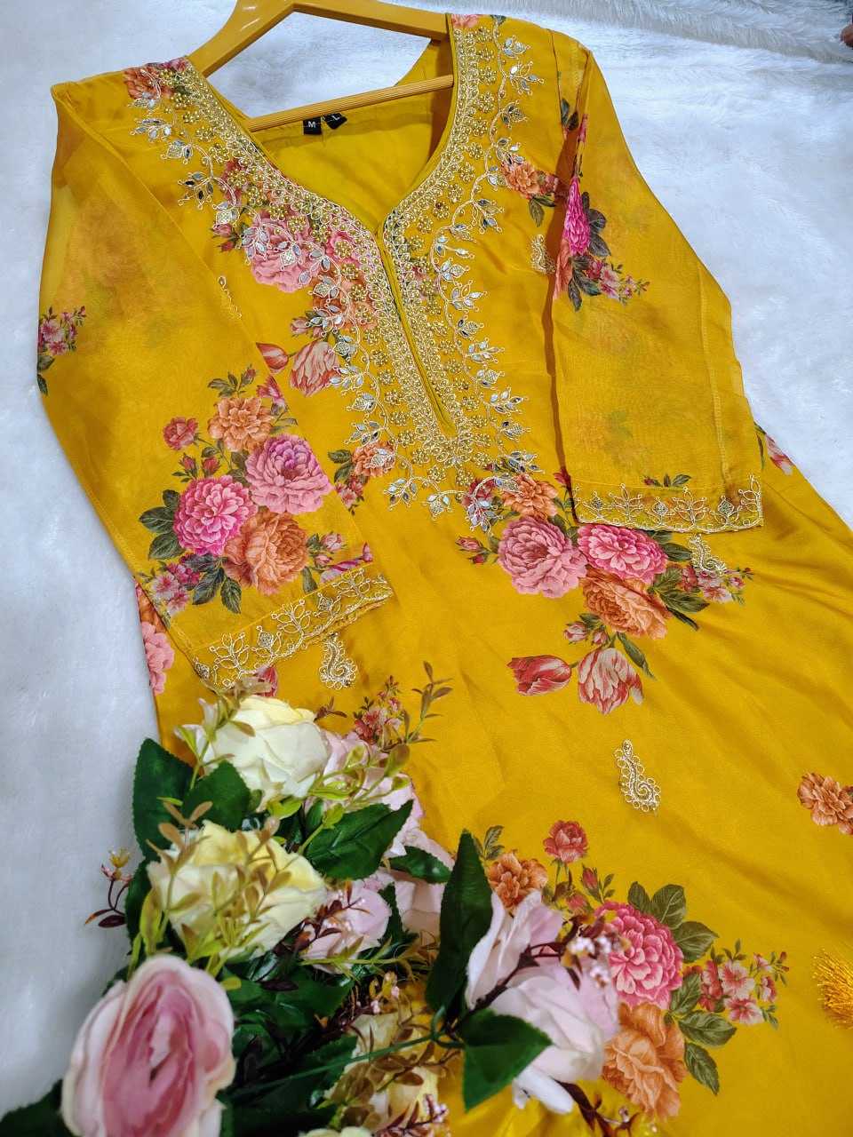 Ynf Tabby Silk RIN129 024 Suits & Dresses Wedding Collections Festive Collections Wholesale Printed Suits Embroidery Suits Ladies Silk Suit Manufacturer