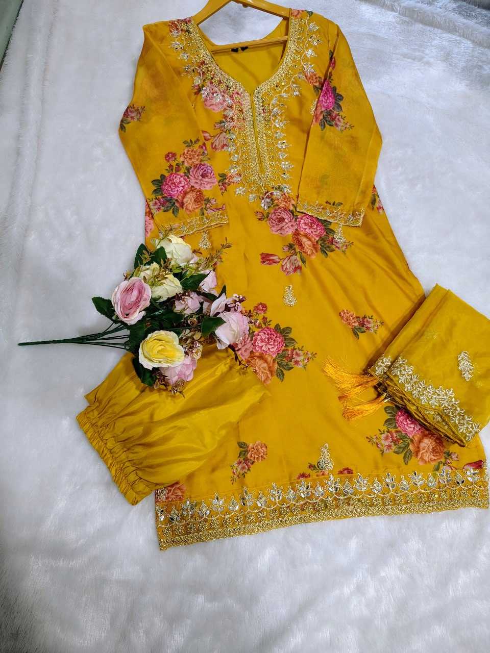 Ynf Tabby Silk RIN129 024 Suits & Dresses Wedding Collections Festive Collections Wholesale Printed Suits Embroidery Suits Ladies Silk Suit Manufacturer