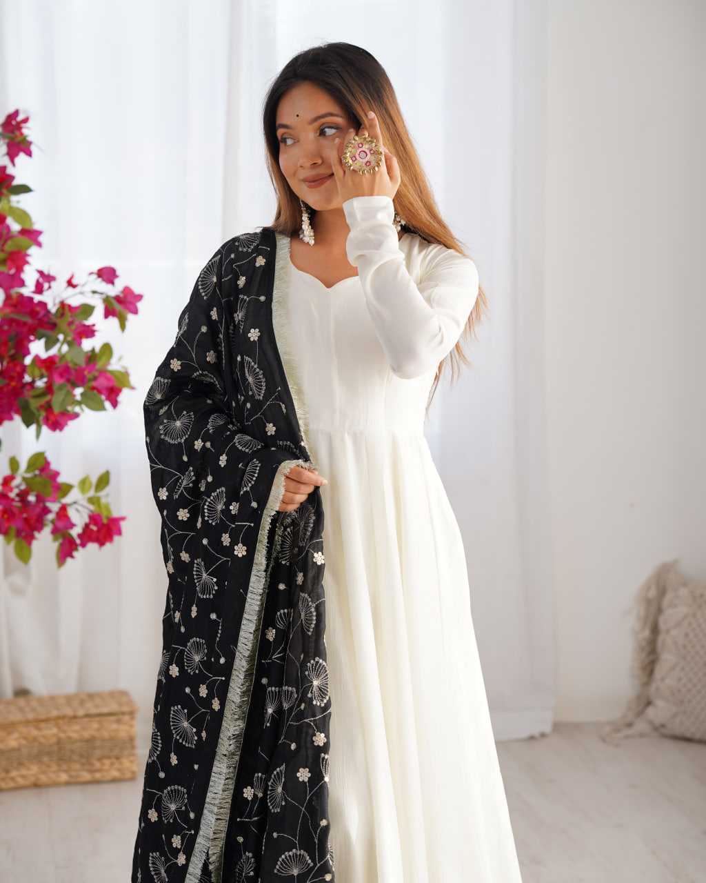 Ynf Vichitra Silk KESH504 45 Gowns Wedding Collections Festive Collections Wholesale Anarkali Gown Silk Gowns White Gown Manufacturer