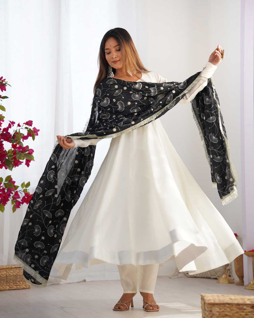 Ynf Vichitra Silk KESH504 45 Gowns Wedding Collections Festive Collections Wholesale Anarkali Gown Silk Gowns White Gown Manufacturer