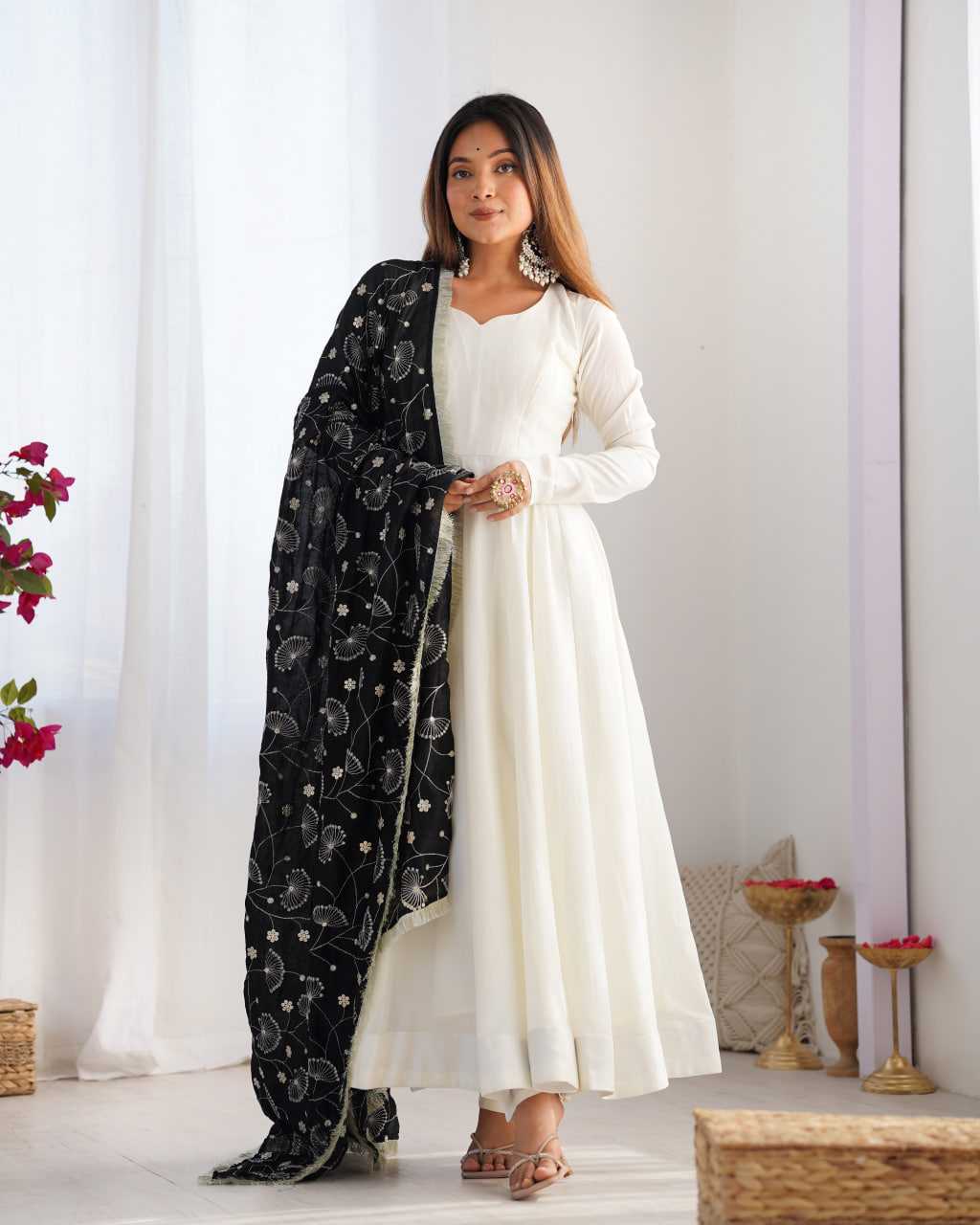 Ynf Vichitra Silk KESH504 45 Gowns Wedding Collections Festive Collections Wholesale Anarkali Gown Silk Gowns White Gown Manufacturer