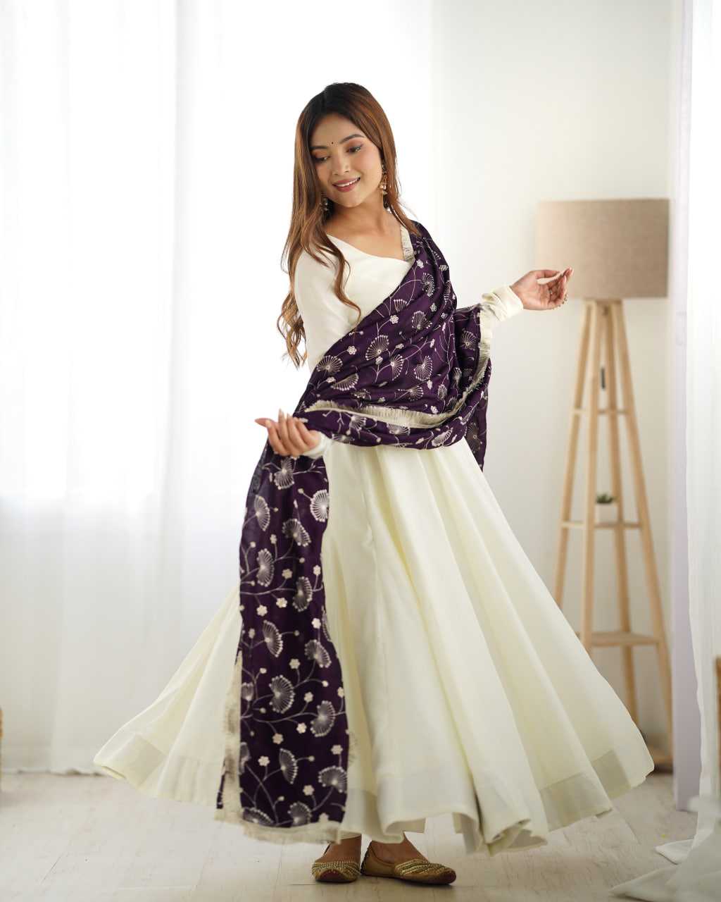 Ynf Vichitra Silk KESH504 45 Gowns Wedding Collections Festive Collections Wholesale Anarkali Gown Silk Gowns White Gown Manufacturer