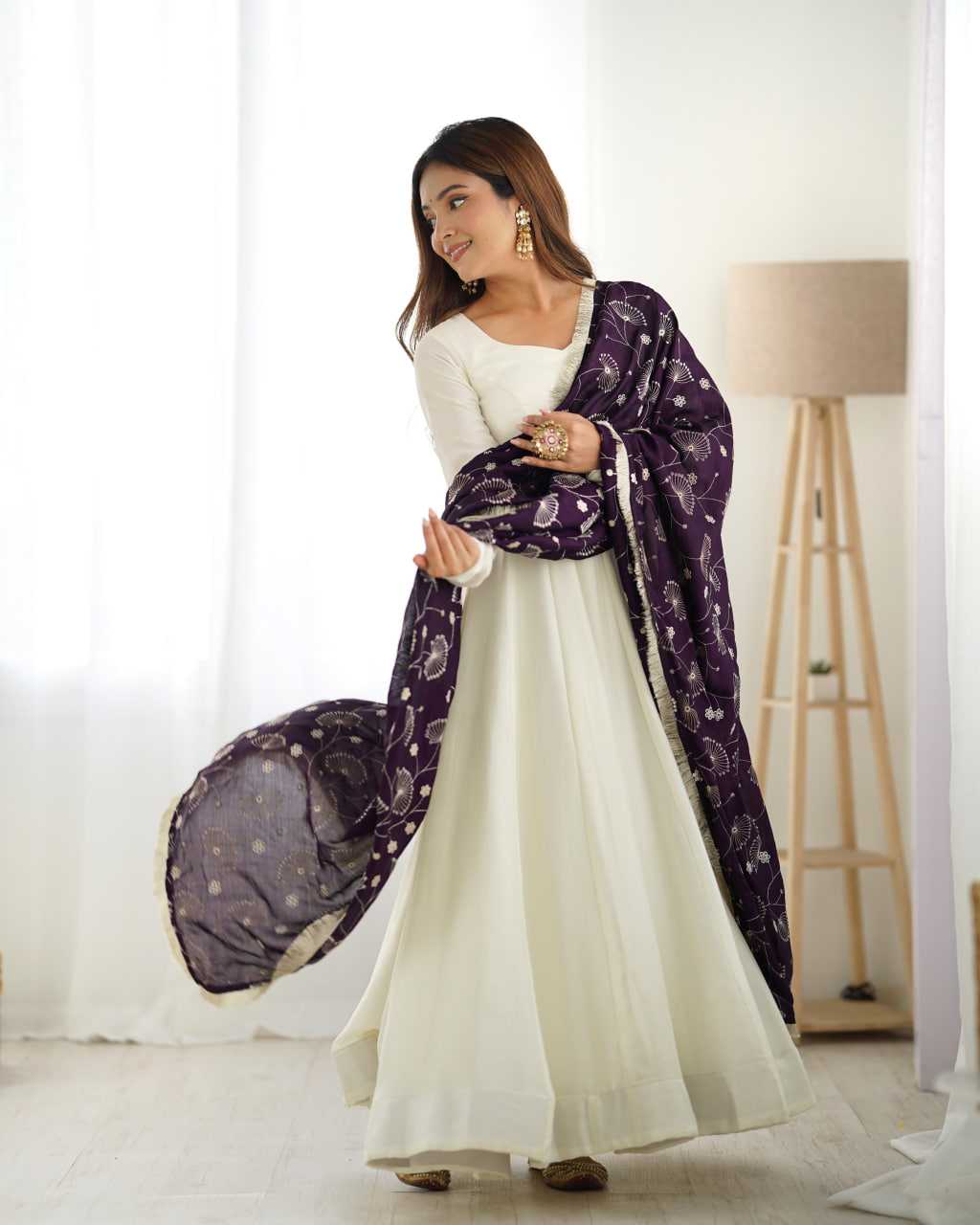 Ynf Vichitra Silk KESH504 45 Gowns Wedding Collections Festive Collections Wholesale Anarkali Gown Silk Gowns White Gown Manufacturer