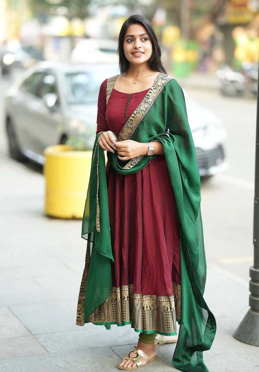 Ynf Vichitra Silk KESH510 1113 Gowns Plus Size Collections Wholesale Fancy Gowns Manufacturer