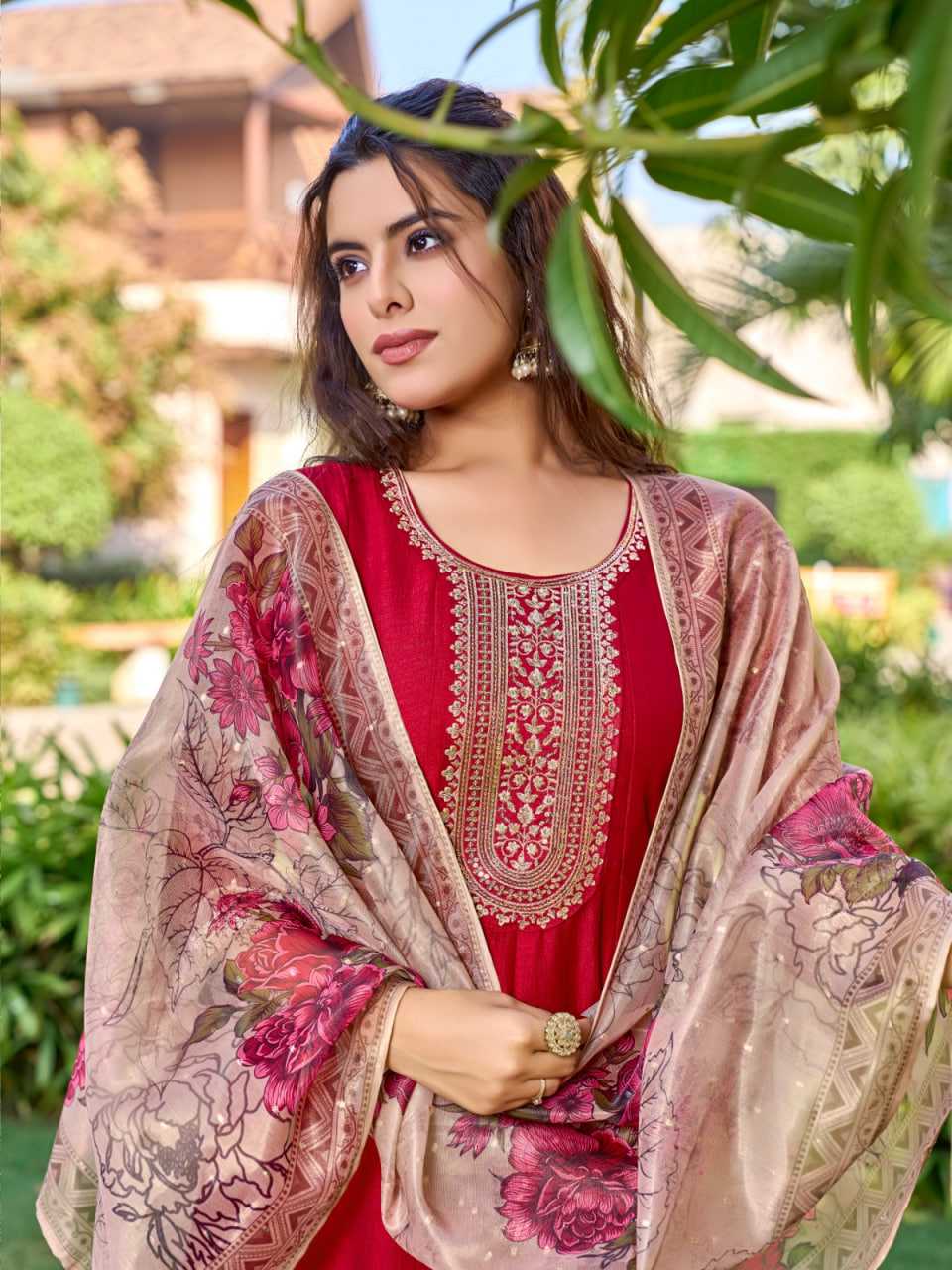 Ynf Vichitra Silk RIN190 AANCHI SHOBHA Setwise Collections Wholesale Gowns Catalogs Manufacturer