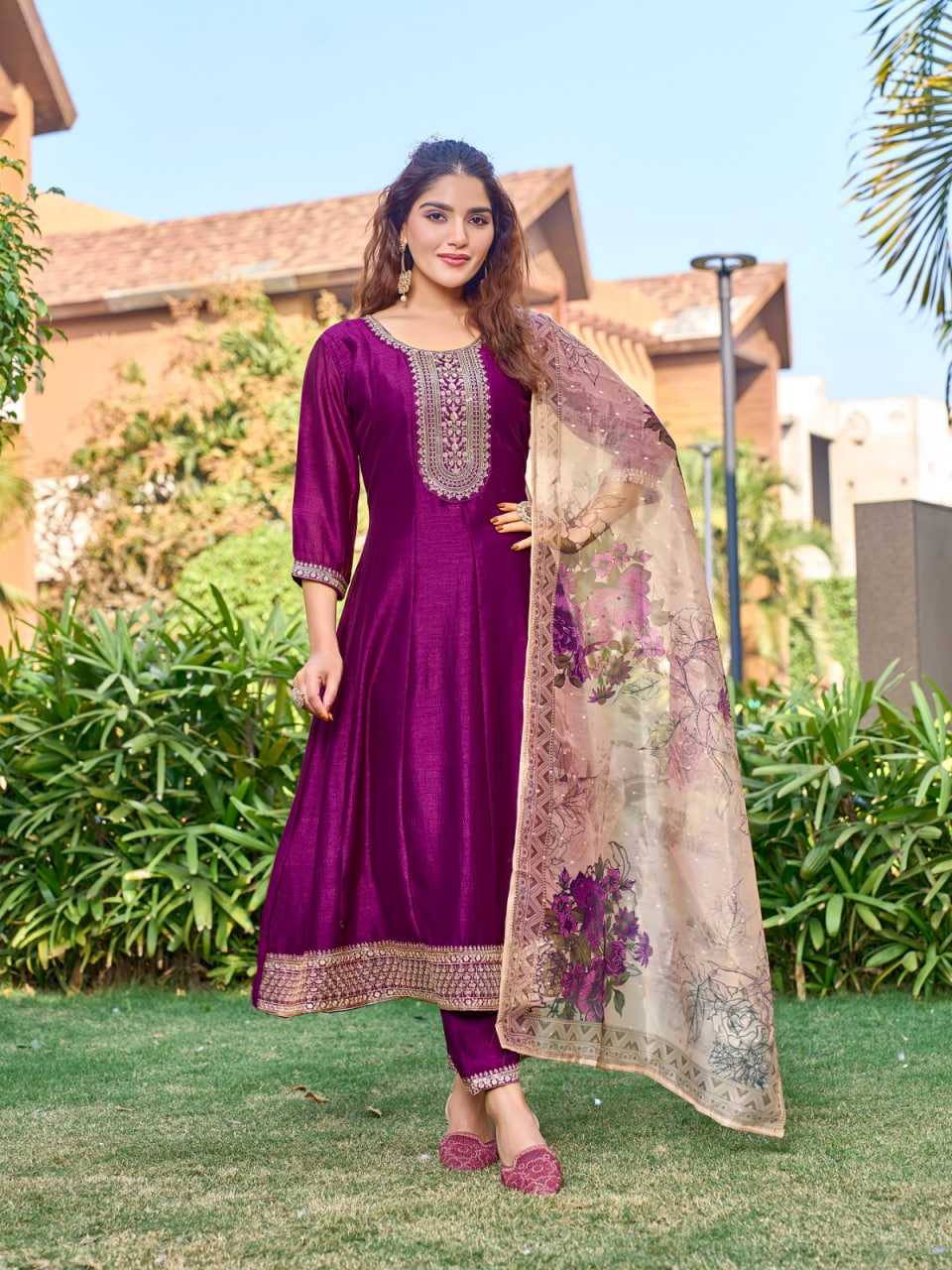 Ynf Vichitra Silk RIN190 AANCHI SHOBHA Setwise Collections Wholesale Gowns Catalogs Manufacturer