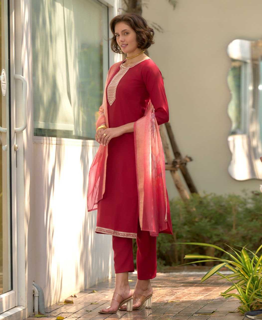 Ynf Viscose KESH507 121 Suits & Dresses Wholesale Ladies Suits Party wear suits Designer Suits Manufacturer