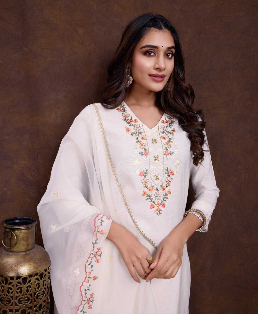Ynf Viscose KESH507 139 Kurti Wholesale Festive Kurtis Party Wear Kurtis Designer Kurtis Manufacturer