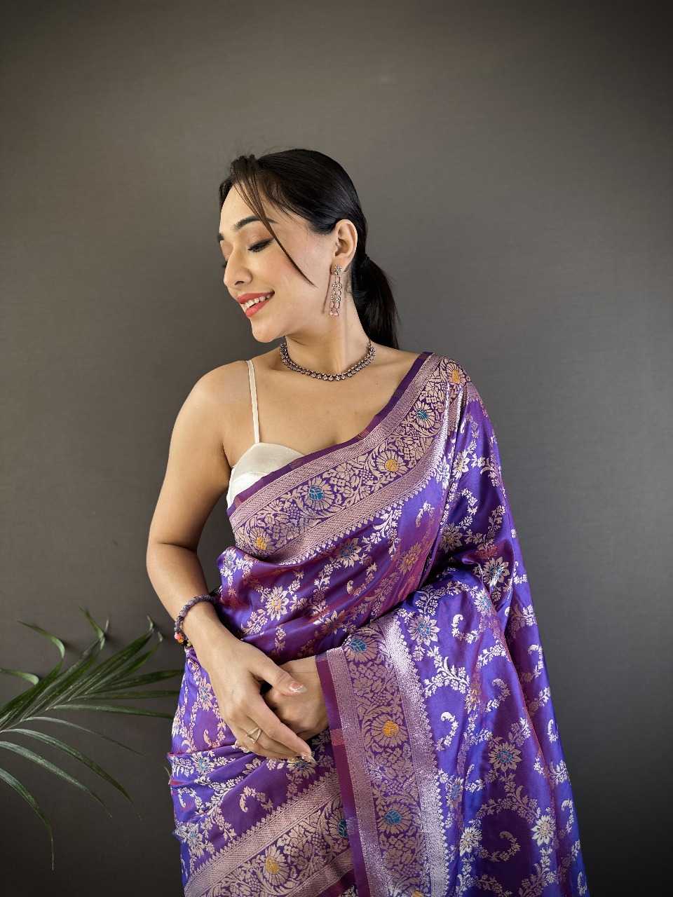 Ynf Banana Silk RIN197 3072 Silk Sarees Wholesale Party Wear Silk Sarees Designer Silk Sarees Fancy Silk Sarees Manufacturer
