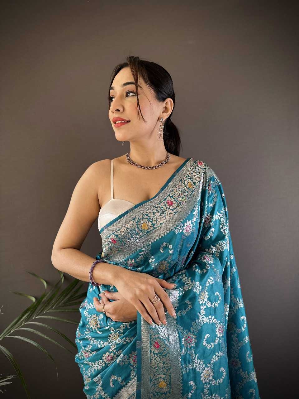 Ynf Banana Silk RIN197 3072 Silk Sarees Wholesale Party Wear Silk Sarees Designer Silk Sarees Fancy Silk Sarees Manufacturer