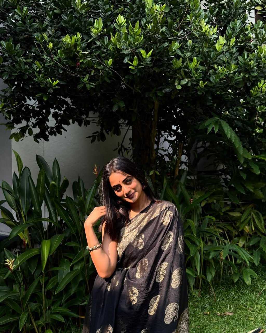 Ynf Banarasi Soft Silk KESH101 3507 Silk Sarees Wedding Collections Festive Collections Wholesale Banarasi Silk Sarees Traditional Silk Sarees Silk Sarees With Blouse Manufacturer