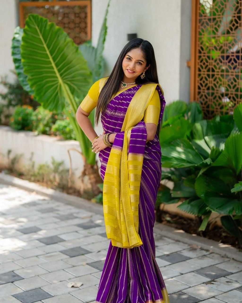 Ynf Banarasi Soft Silk KESH101 45215 Silk Sarees Wedding Collections Festive Collections Wholesale Banarasi Silk Sarees Traditional Silk Sarees Silk Sarees With Blouse Manufacturer