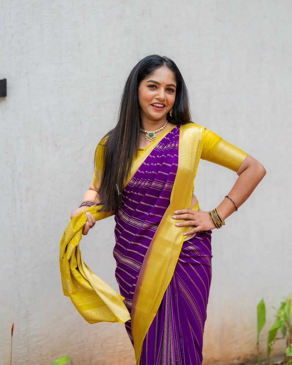 Ynf Banarasi Soft Silk KESH101 45215 Silk Sarees Wedding Collections Festive Collections Wholesale Banarasi Silk Sarees Traditional Silk Sarees Silk Sarees With Blouse Manufacturer
