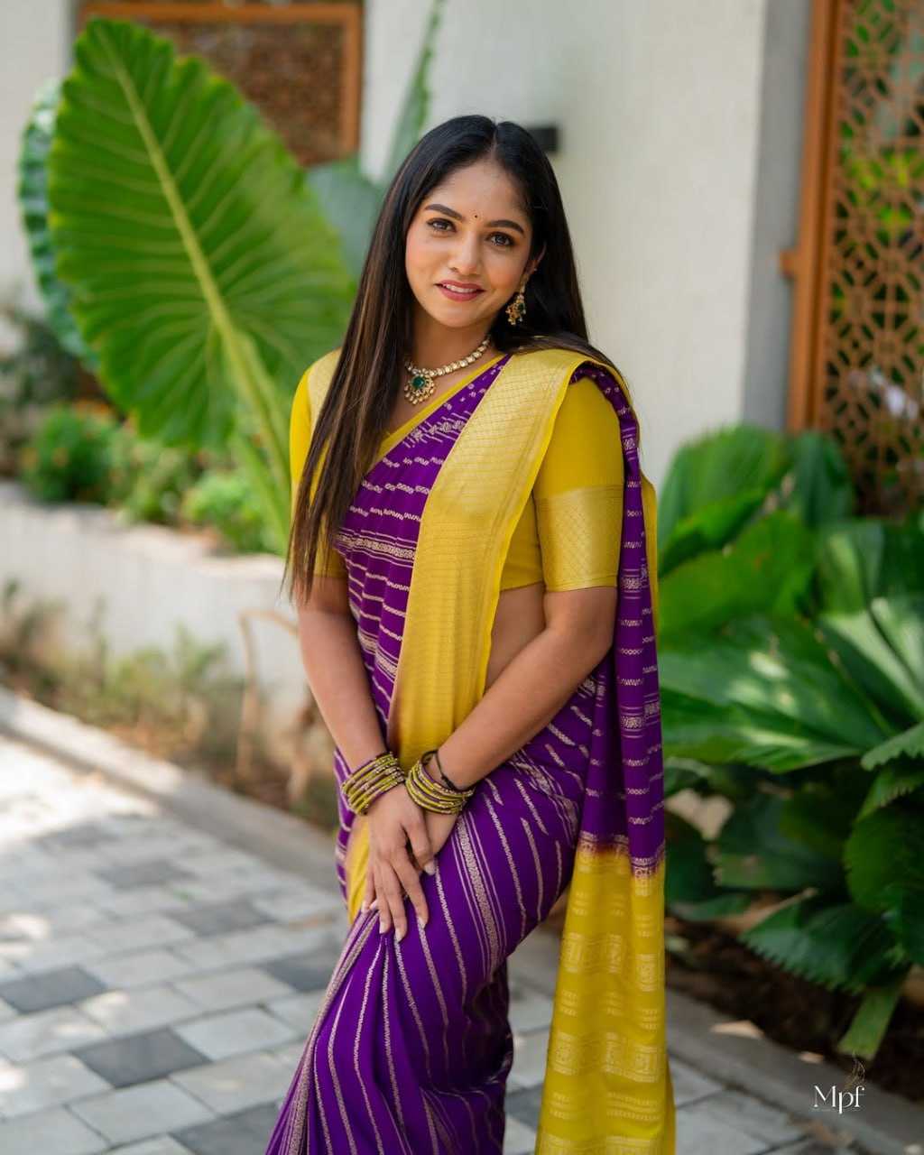 Ynf Banarasi Soft Silk KESH101 45215 Silk Sarees Wedding Collections Festive Collections Wholesale Banarasi Silk Sarees Traditional Silk Sarees Silk Sarees With Blouse Manufacturer