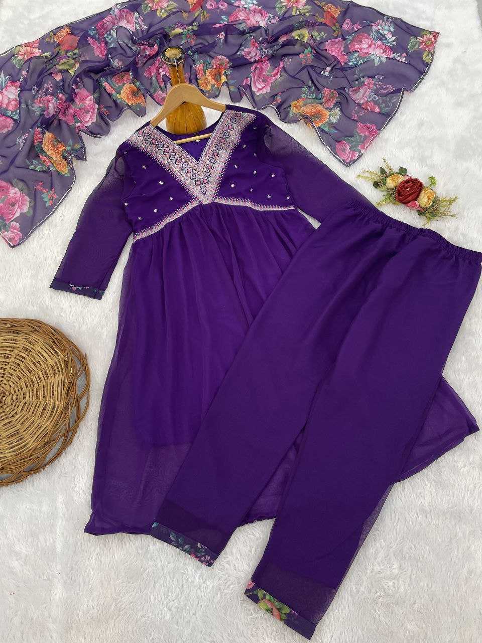 Ynf Blooming KESH529 PRIYANSHI Suits & Dresses Wedding Collections Festive Collections Wholesale Embroidery Suits Georgette Suit Designer Suits Manufacturer