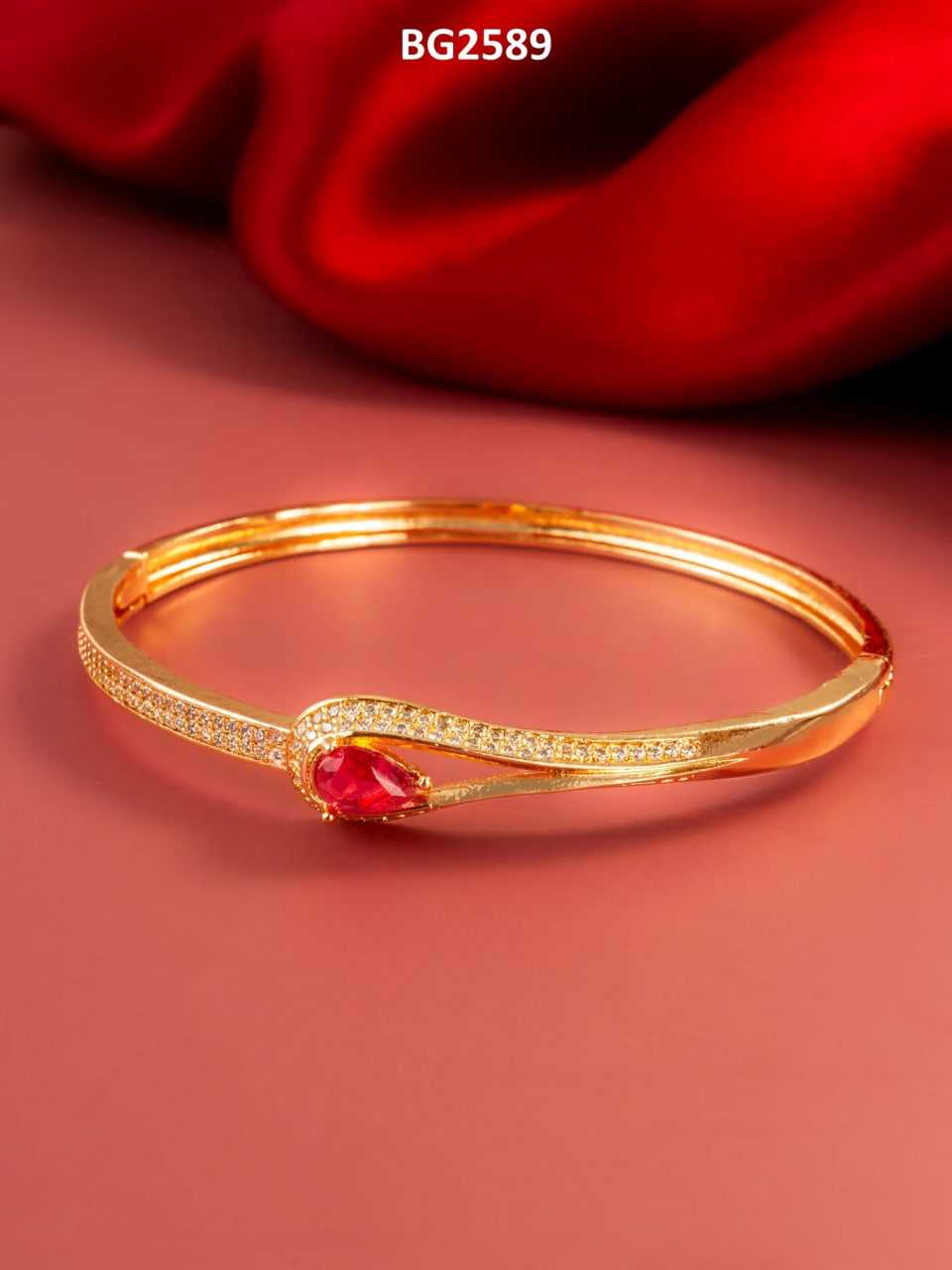 Ynf Brass KESH105 BG2589 Womens Jewellery Wholesale Brass Gold Bangles Antique Bangles Fashion Bangles Manufacturer