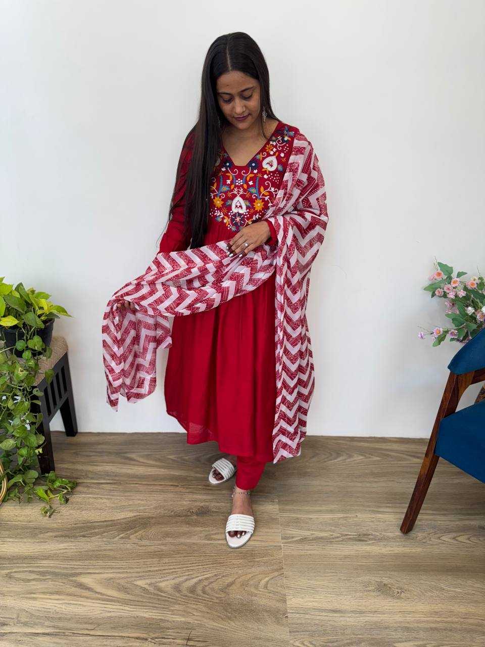 Ynf Chanderi Cotton KESH513 469 Kurti Wholesale Ethnic Kurtis Designer Kurtis Embroidered Kurtis Manufacturer