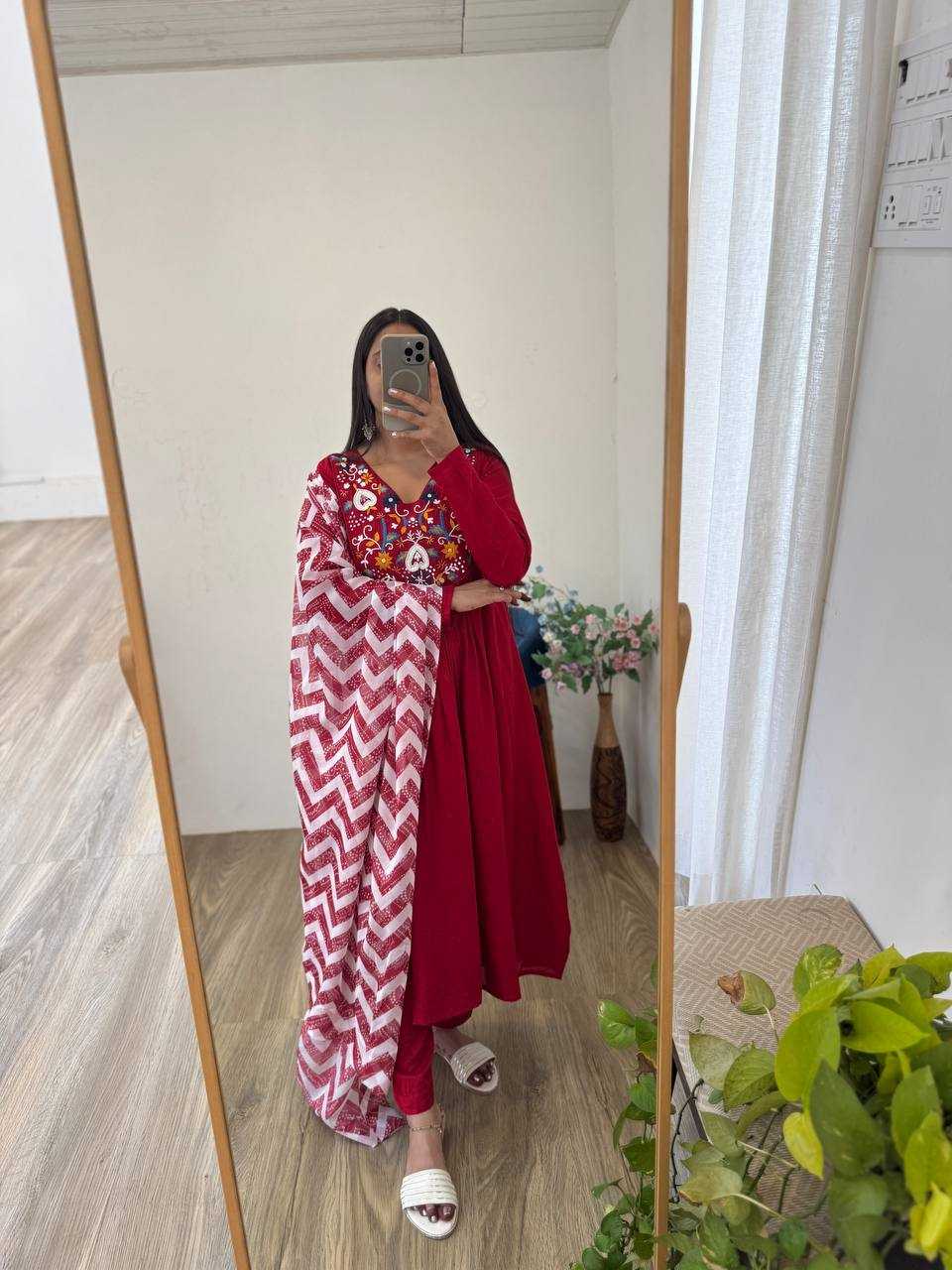 Ynf Chanderi Cotton KESH513 469 Kurti Wholesale Ethnic Kurtis Designer Kurtis Embroidered Kurtis Manufacturer