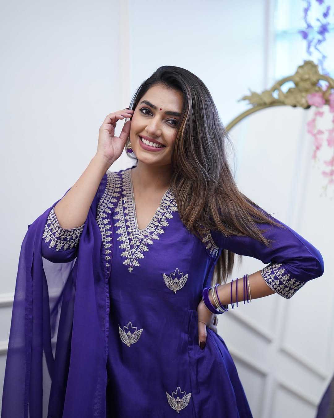 Ynf Chanderi Cotton KESH545 1020 Gowns Wholesale Fancy Gowns Embroidery Gowns Manufacturer