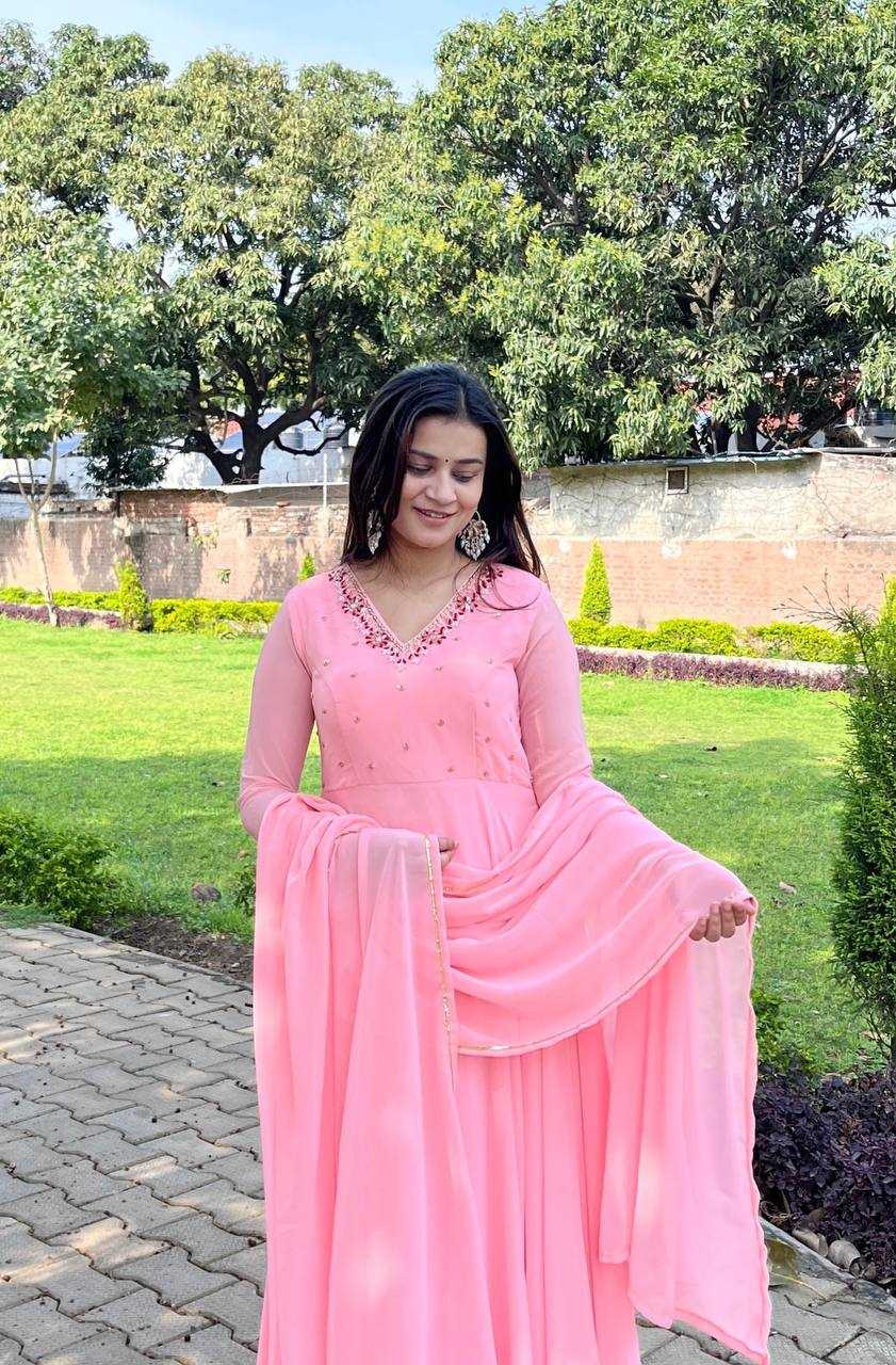Ynf Chanderi Silk Gowns Wholesale Fancy Gowns Embroidery Gowns Silk Gowns Manufacturer