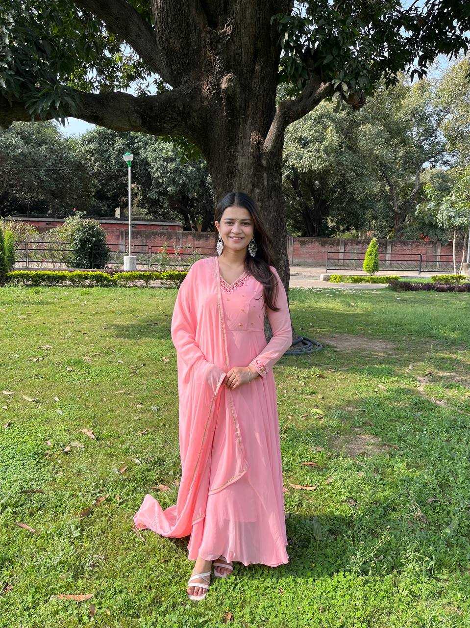 Ynf Chanderi Silk Gowns Wholesale Fancy Gowns Embroidery Gowns Silk Gowns Manufacturer