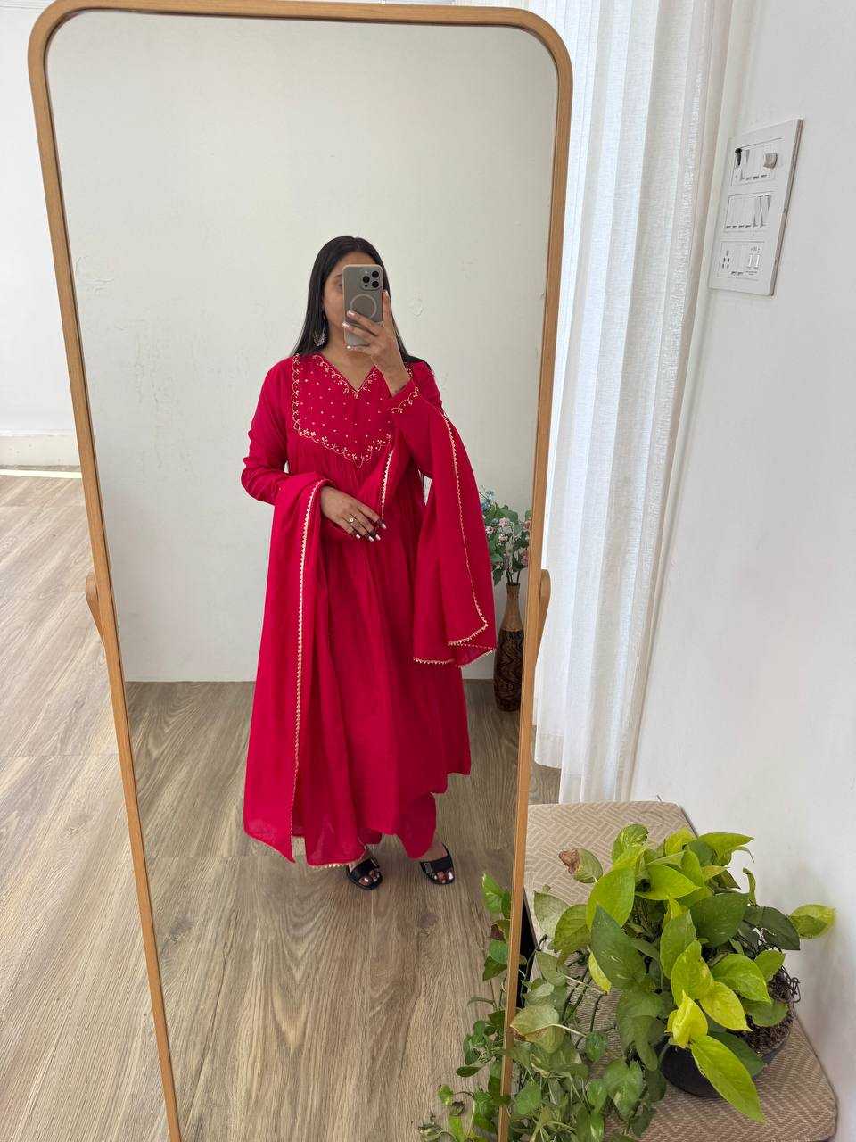Ynf Chanderi Silk KESH513 474 Gowns Wholesale Party Wear Gowns Designer Gowns Silk Gowns Manufacturer