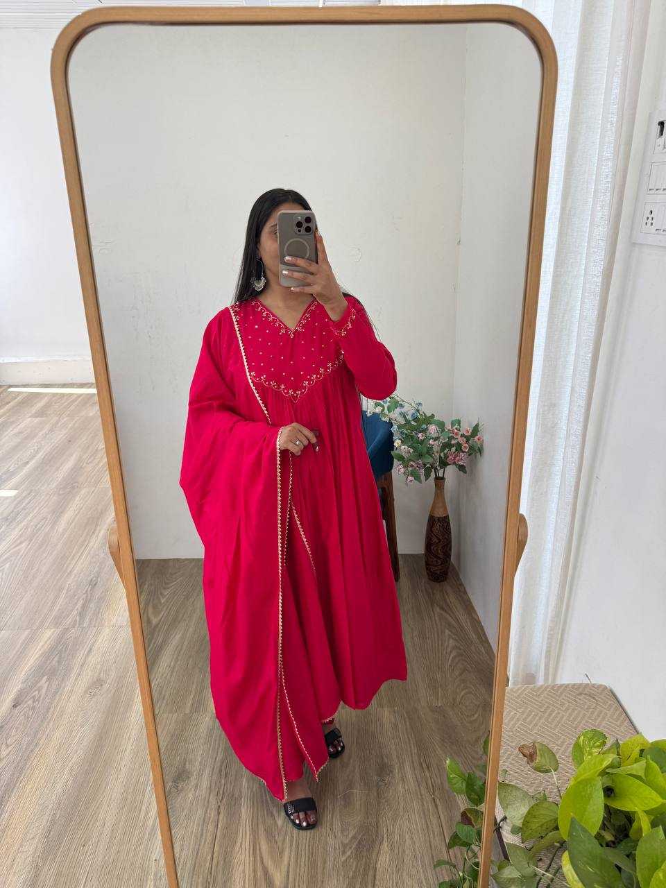 Ynf Chanderi Silk KESH513 474 Gowns Wholesale Party Wear Gowns Designer Gowns Silk Gowns Manufacturer