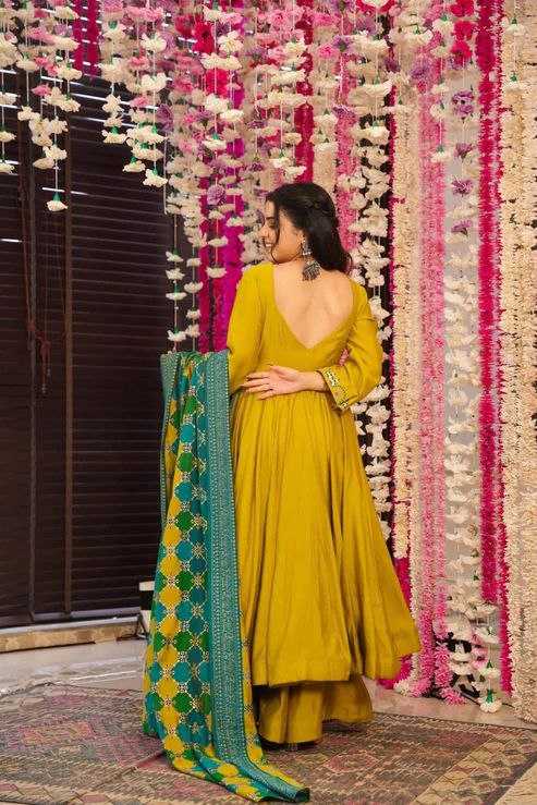 Ynf Chanderi Silk KESH529 MUSKAN 3 Gowns Wholesale Fancy Gowns Embroidery Gowns Anarkali Gown Long Gowns Manufacturer