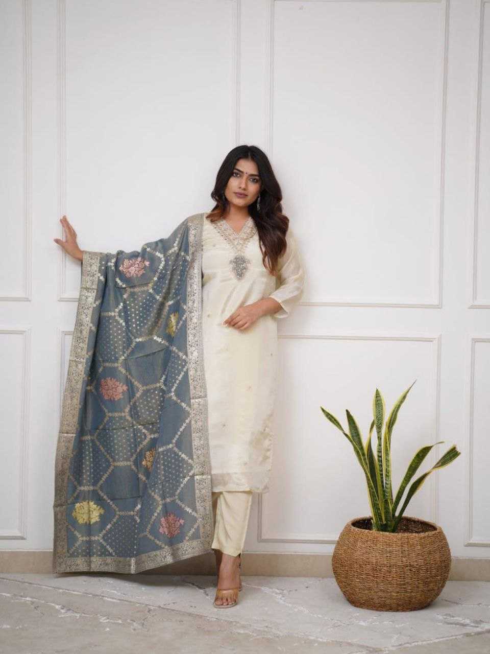 Ynf Chanderi Silk KESH536 NAYAN Suits & Dresses Wholesale Embroidery Suits Chanderi Suit White Salwar Suit Manufacturer