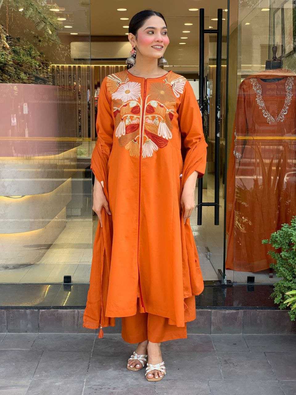 Ynf Chanderi Silk RIN217 330 Suits & Dresses Wedding Collections Festive Collections Wholesale Chanderi Suit Embroidered Suits Wedding guest dresses Manufacturer