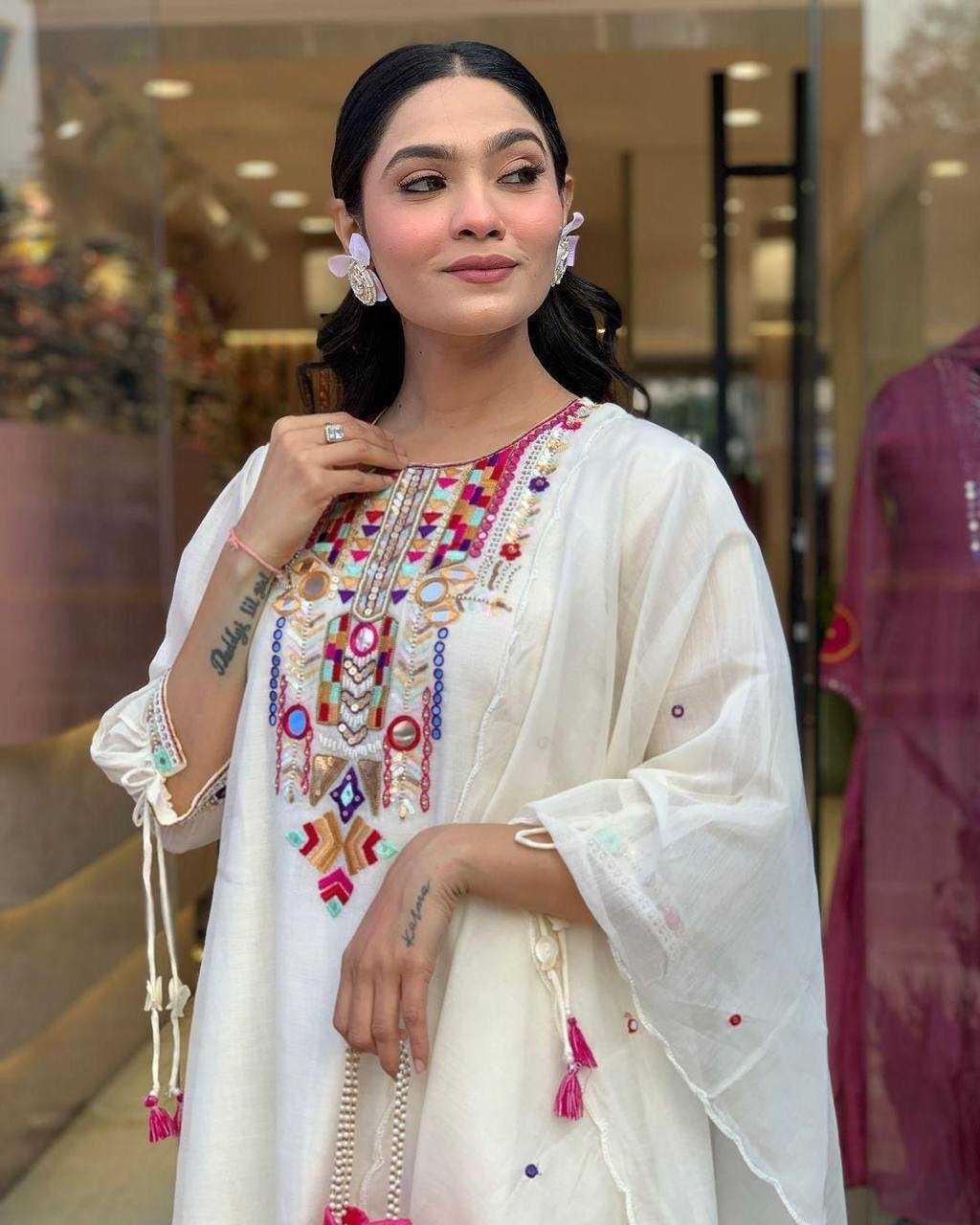 Ynf Chanderi Soft KESH501 jumla Suits & Dresses Wholesale Embroidery Suits Party wear suits Designer Suits Manufacturer