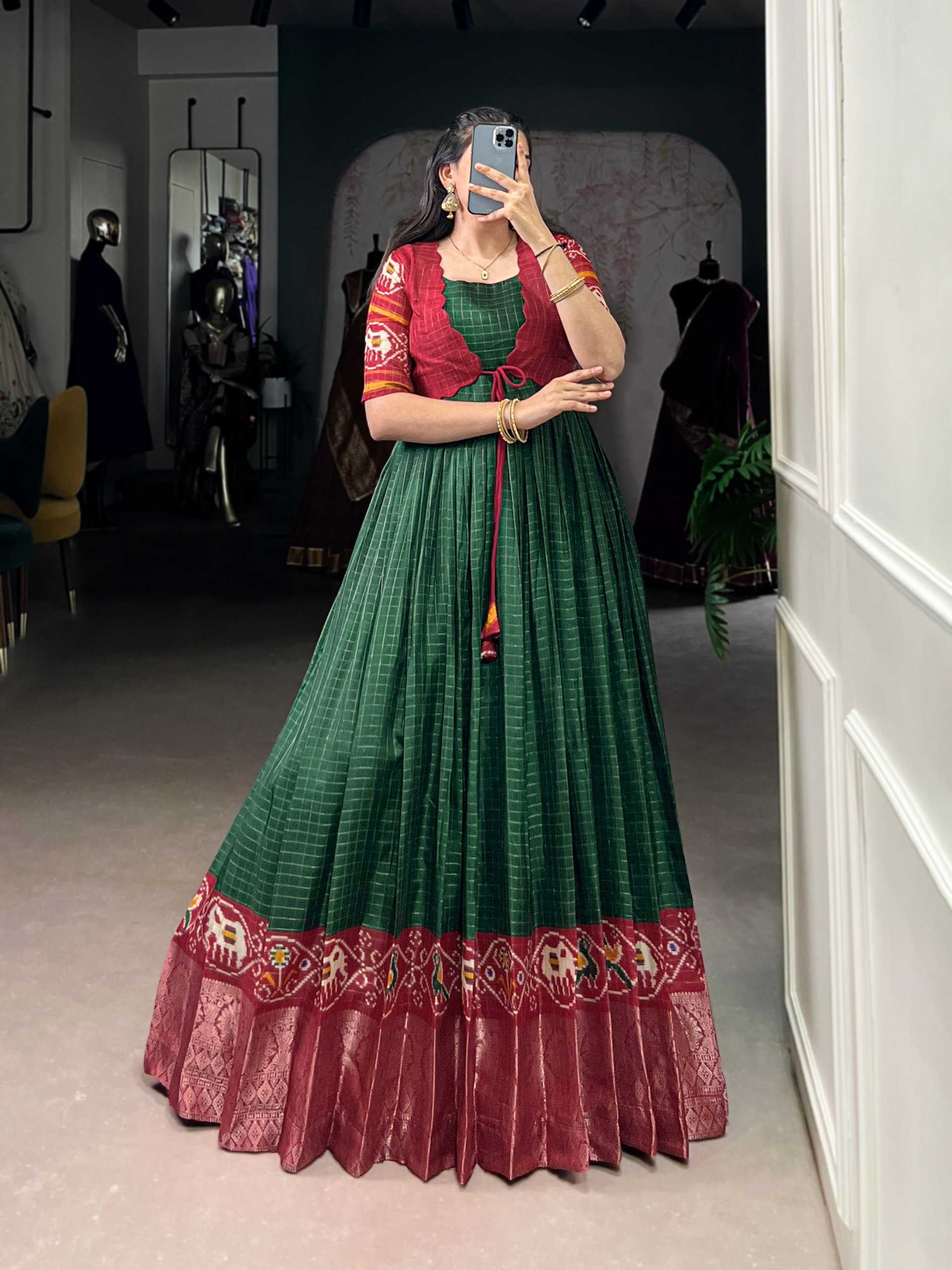 Ynf Chex Silk KESH134 5028 Gowns Wedding Collections Festive Collections Wholesale Printed Gowns Designer Gowns Indo-Western Gown With Jacket Manufacturer