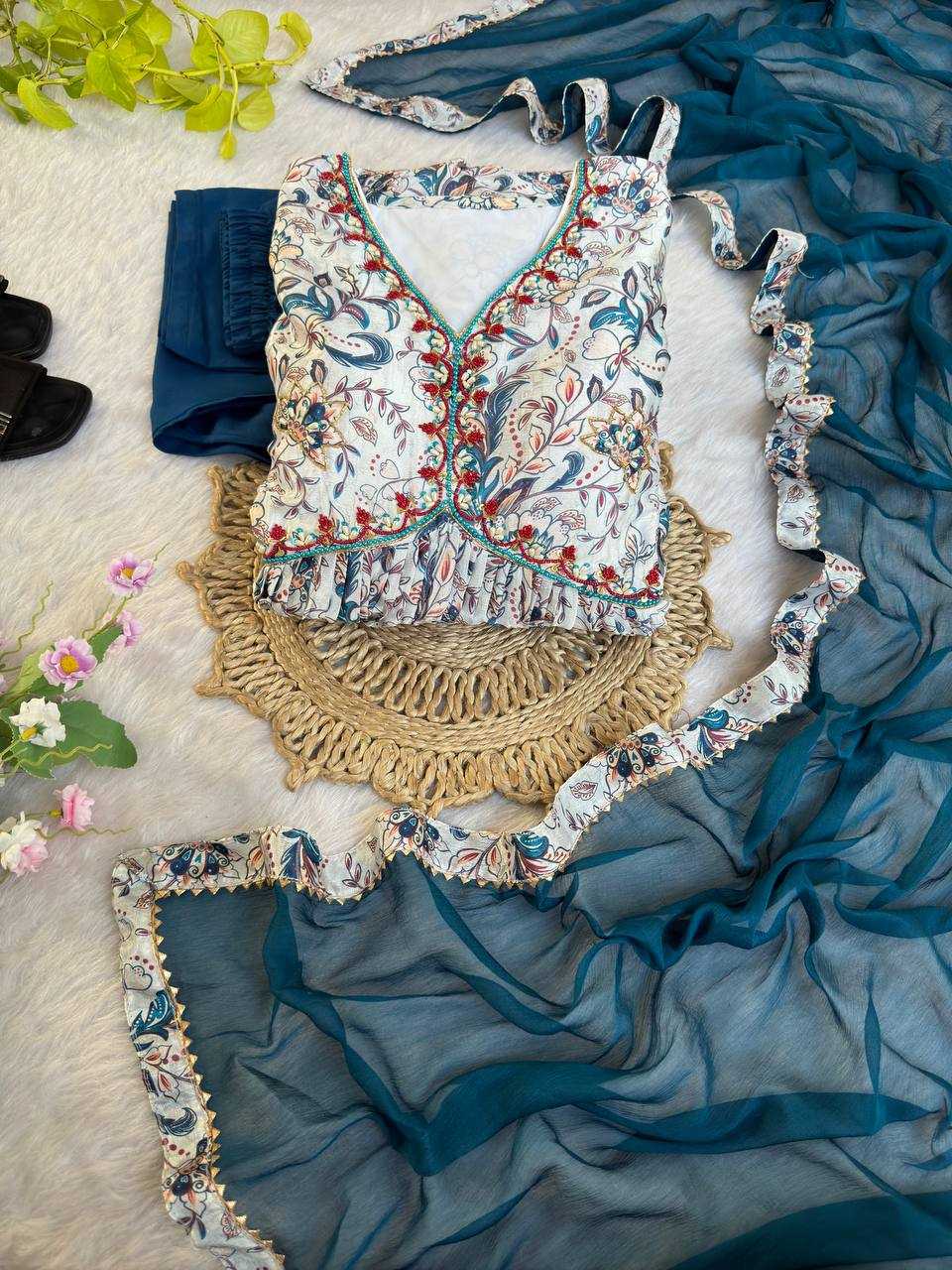Ynf Chiffon KESH513 445 Suits & Dresses Wholesale Ladies Suits Alia Cut Suits Designer Suits Manufacturer