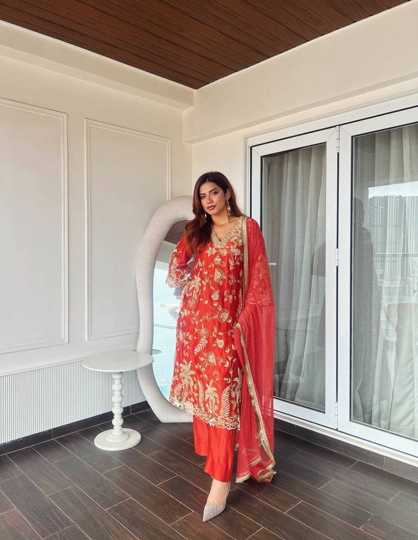 Ynf Chinon KESH492 1377 Suits & Dresses Wholesale Embroidery Suits Party wear suits Designer Suits Manufacturer