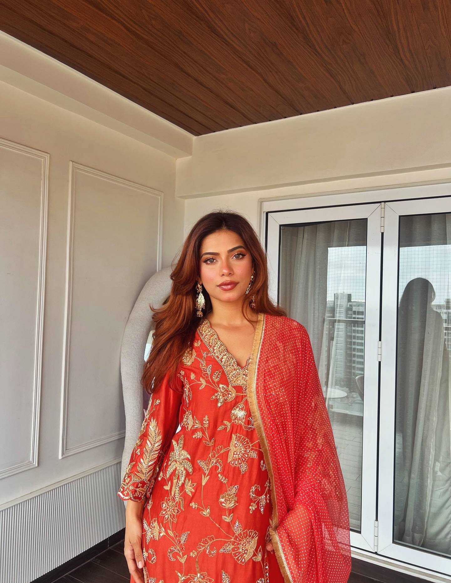 Ynf Chinon KESH492 1377 Suits & Dresses Wholesale Embroidery Suits Party wear suits Designer Suits Manufacturer