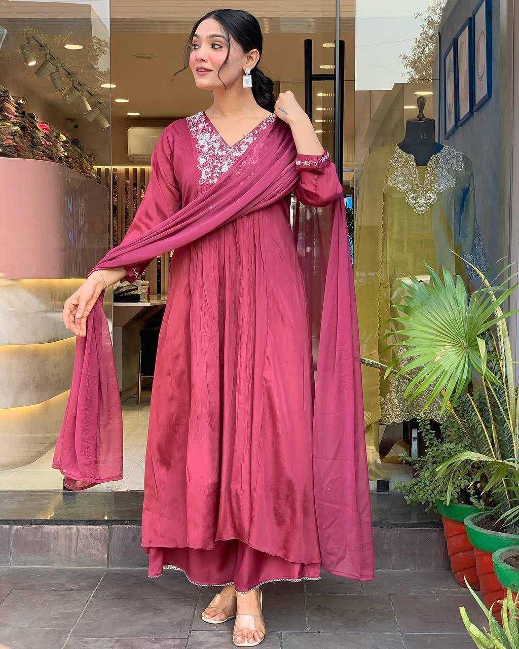 Ynf Chinon KESH501 EAGLE Kurti Wholesale Casual Kurtis Workwear Kurtis Festive Kurtis Anarkali Kurtis Embroidered Kurtis Manufacturer