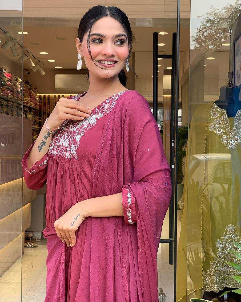 Ynf Chinon KESH501 EAGLE Kurti Wholesale Casual Kurtis Workwear Kurtis Festive Kurtis Anarkali Kurtis Embroidered Kurtis Manufacturer