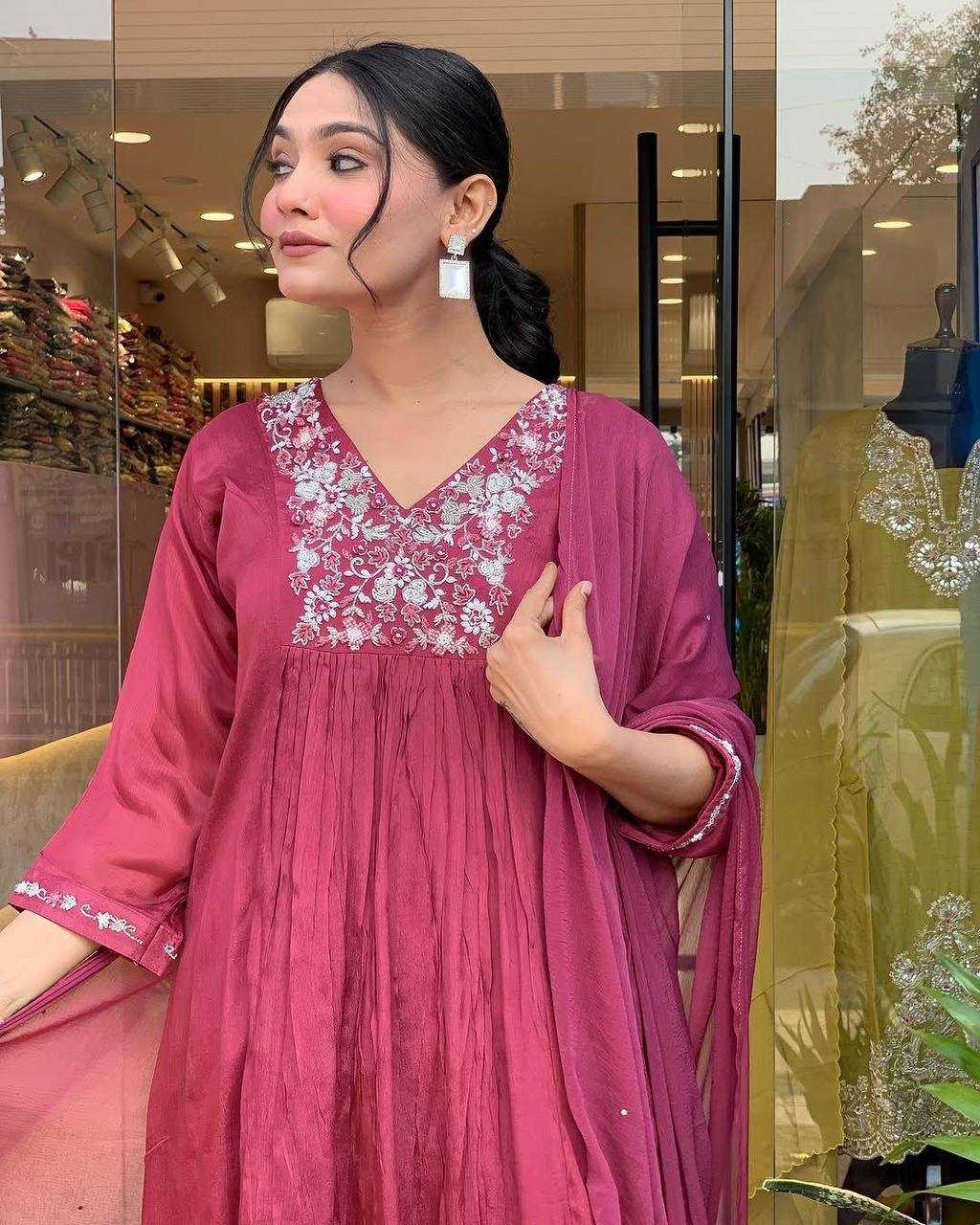 Ynf Chinon KESH501 EAGLE Kurti Wholesale Casual Kurtis Workwear Kurtis Festive Kurtis Anarkali Kurtis Embroidered Kurtis Manufacturer