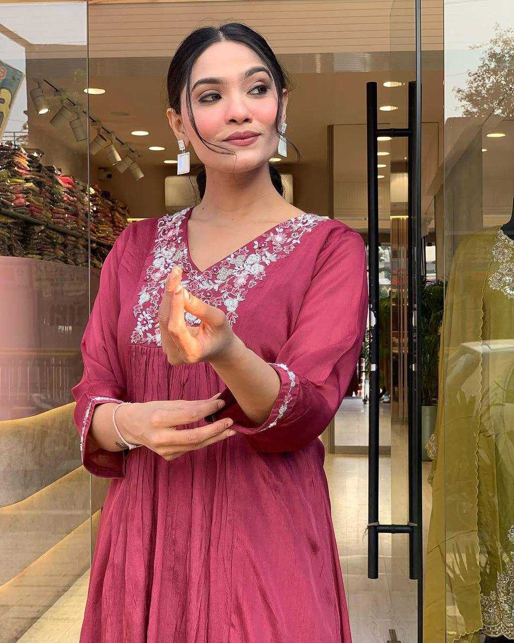 Ynf Chinon KESH501 EAGLE Kurti Wholesale Casual Kurtis Workwear Kurtis Festive Kurtis Anarkali Kurtis Embroidered Kurtis Manufacturer