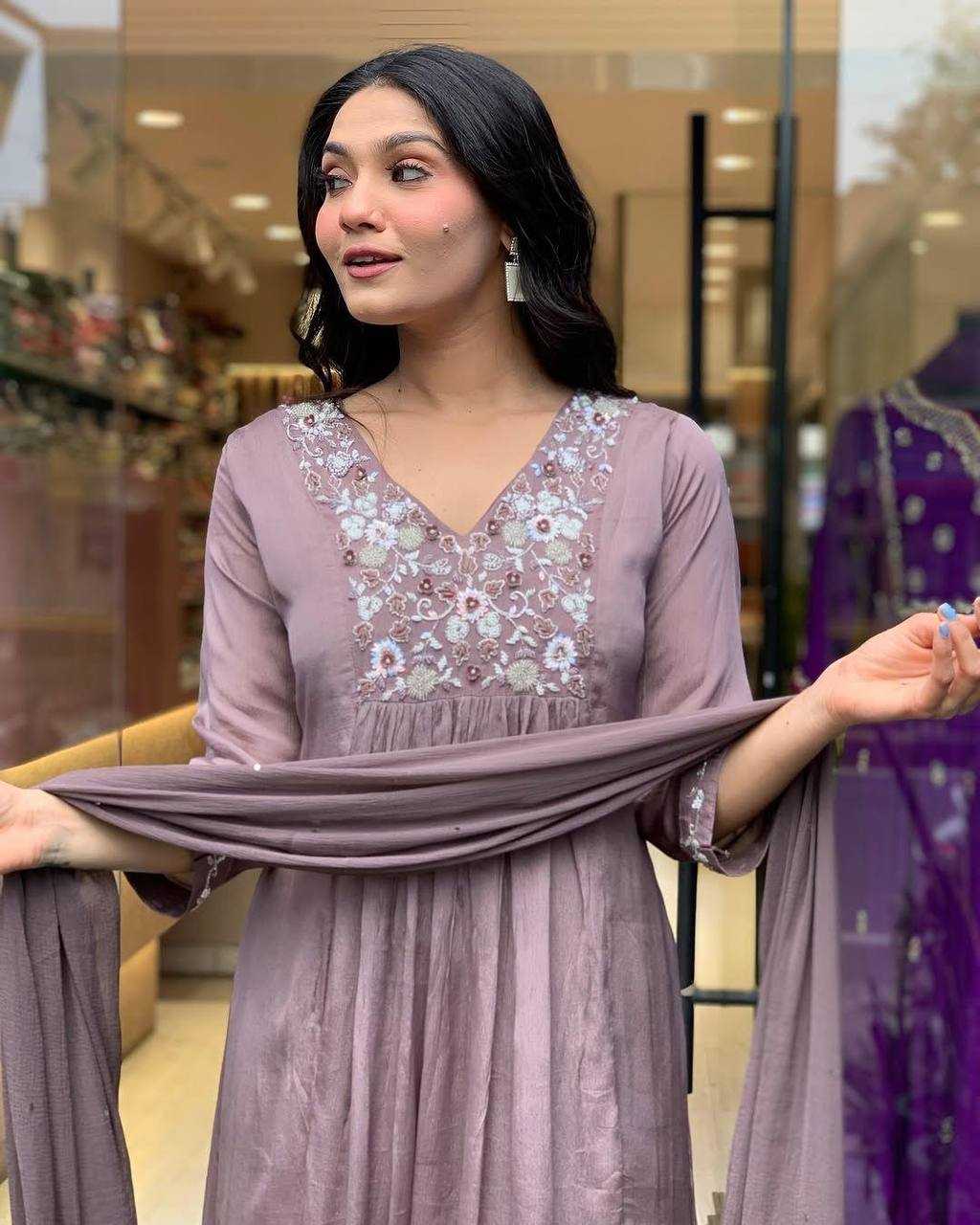 Ynf Chinon KESH501JILMIL Suits & Dresses Wholesale Ladies Suits Embroidery Suits Anarkali Suits Manufacturer