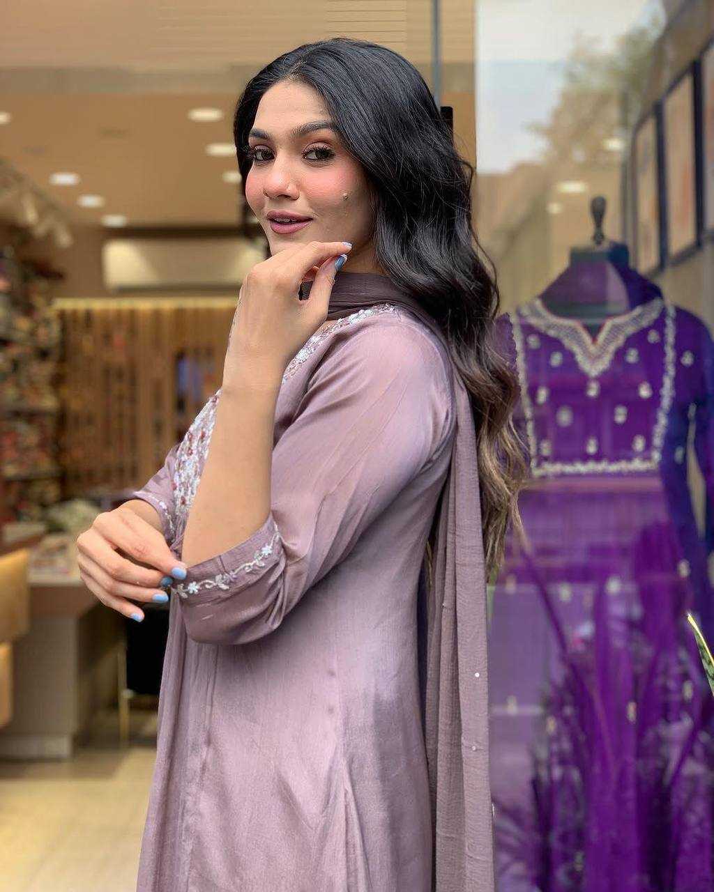 Ynf Chinon KESH501JILMIL Suits & Dresses Wholesale Ladies Suits Embroidery Suits Anarkali Suits Manufacturer