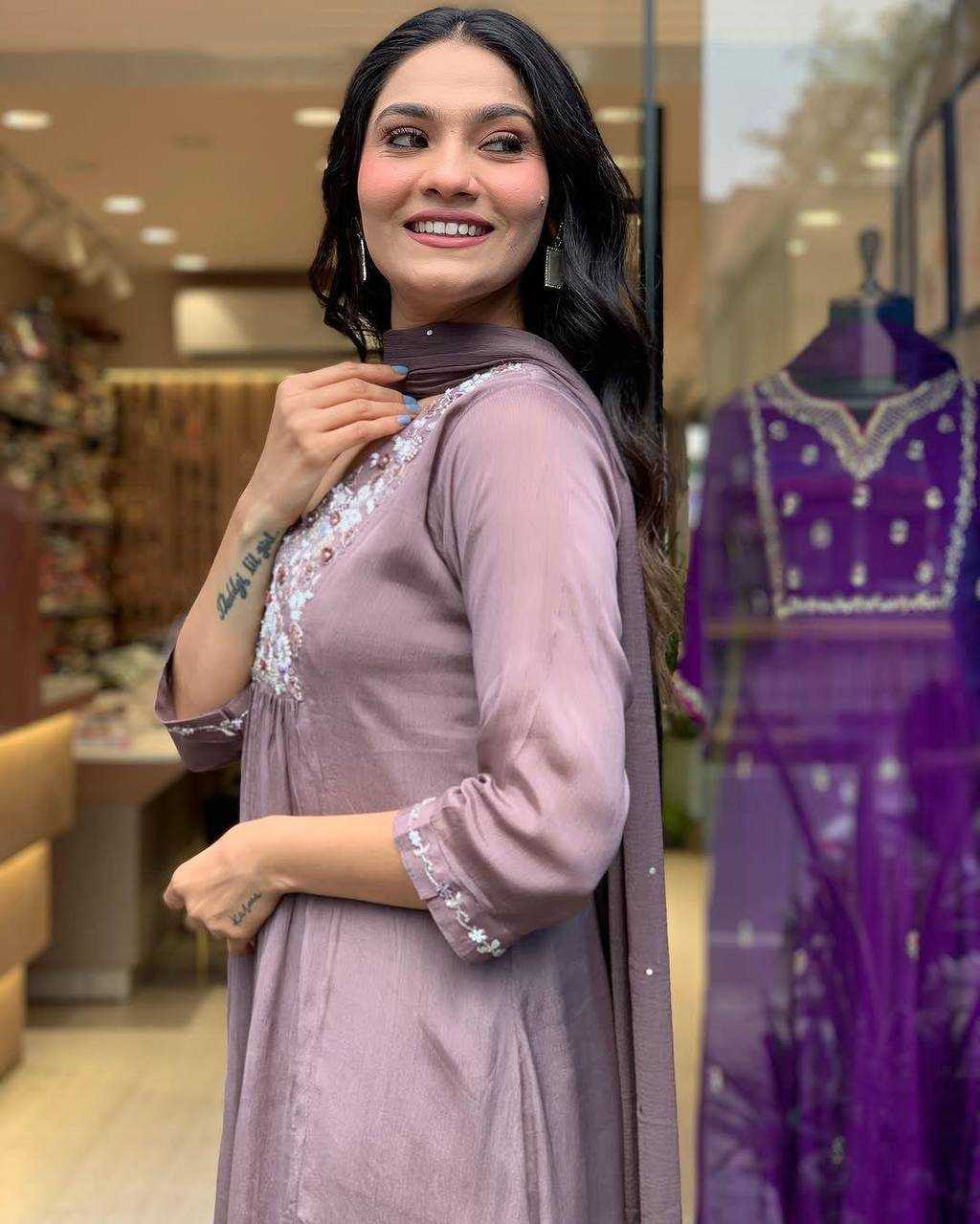 Ynf Chinon KESH501JILMIL Suits & Dresses Wholesale Ladies Suits Embroidery Suits Anarkali Suits Manufacturer