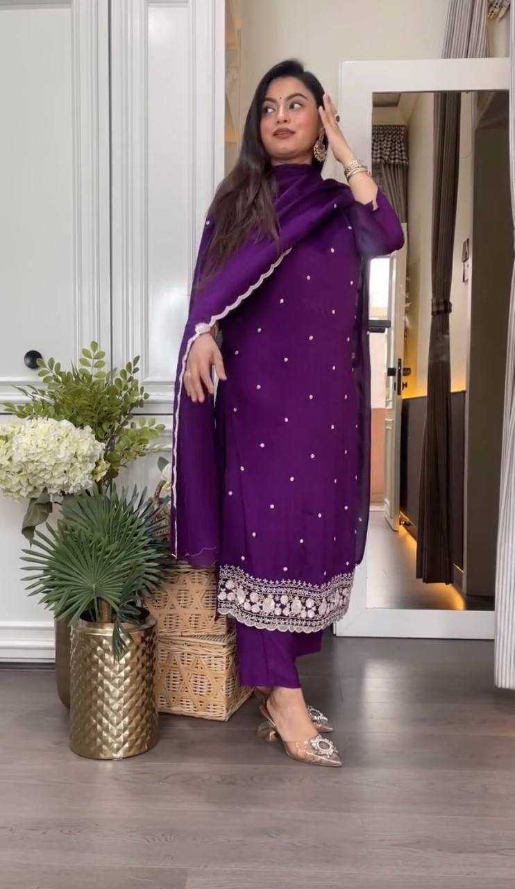 Ynf Chinon KESH526 98 Suits & Dresses Wedding Collections Festive Collections Wholesale Designer Suits Embroidered Suits Wedding Outfits Manufacturer